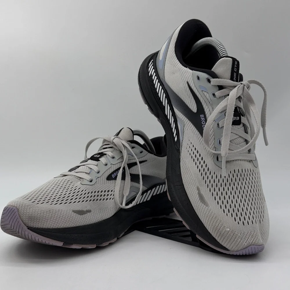 Brooks Adrenaline GTS Men’s Running Shoes in Light Gray and Black - Picture 3 of 16
